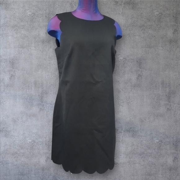 J. Crew Dresses & Skirts - J. Crew Black Sheath Dress Scalloped Hems Size 8 Women's